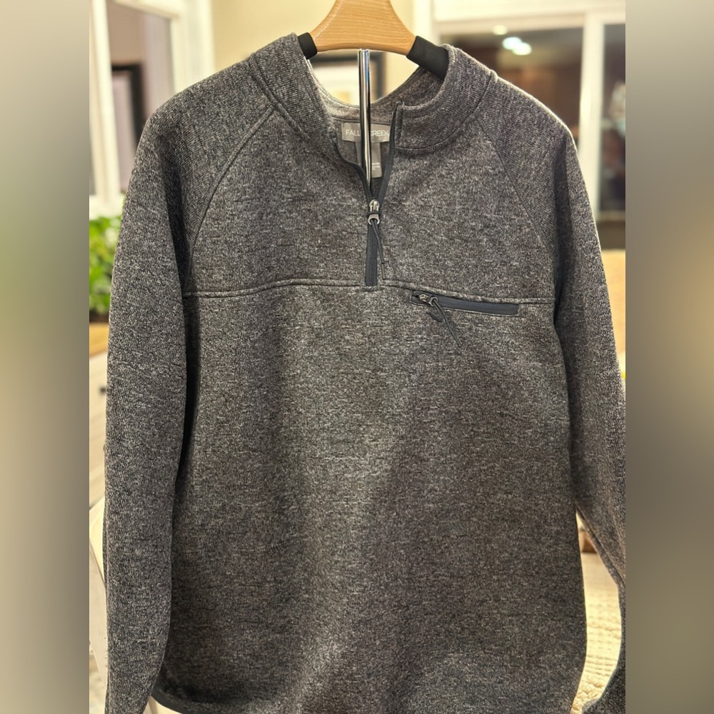 1/2 zip fleece pullover